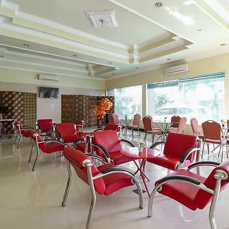 Hotel Reddoorz @ Seturan Raya 2 Maguwo Esterno foto