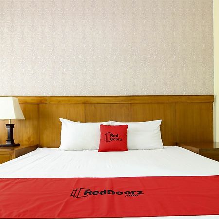 Hotel Reddoorz @ Seturan Raya 2 Maguwo Esterno foto