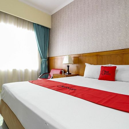 Hotel Reddoorz @ Seturan Raya 2 Maguwo Esterno foto
