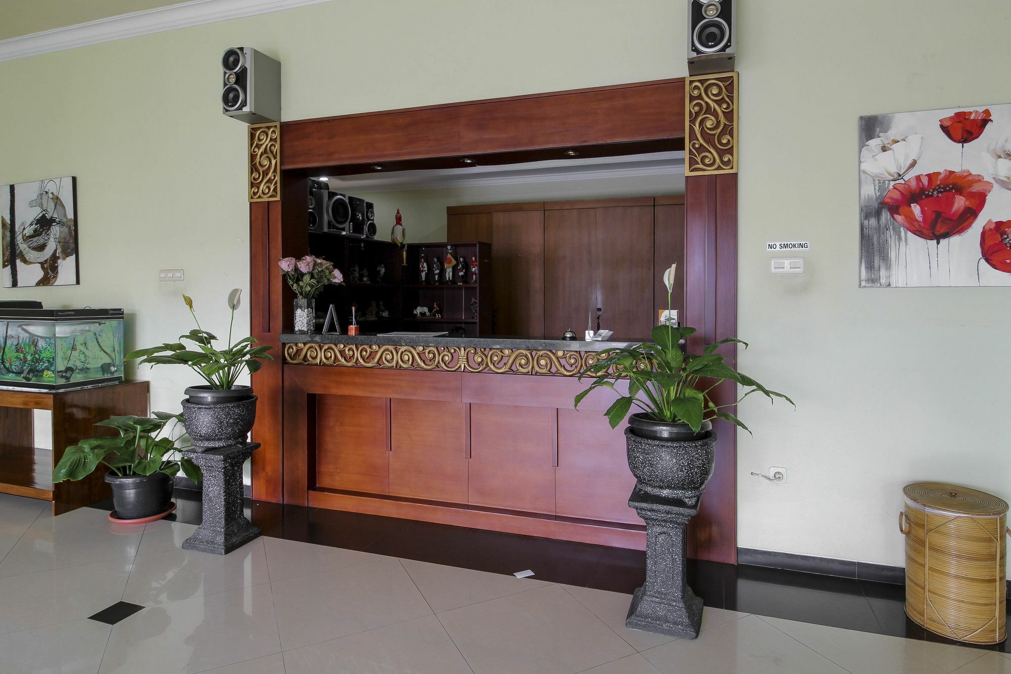 Hotel Reddoorz @ Seturan Raya 2 Maguwo Esterno foto