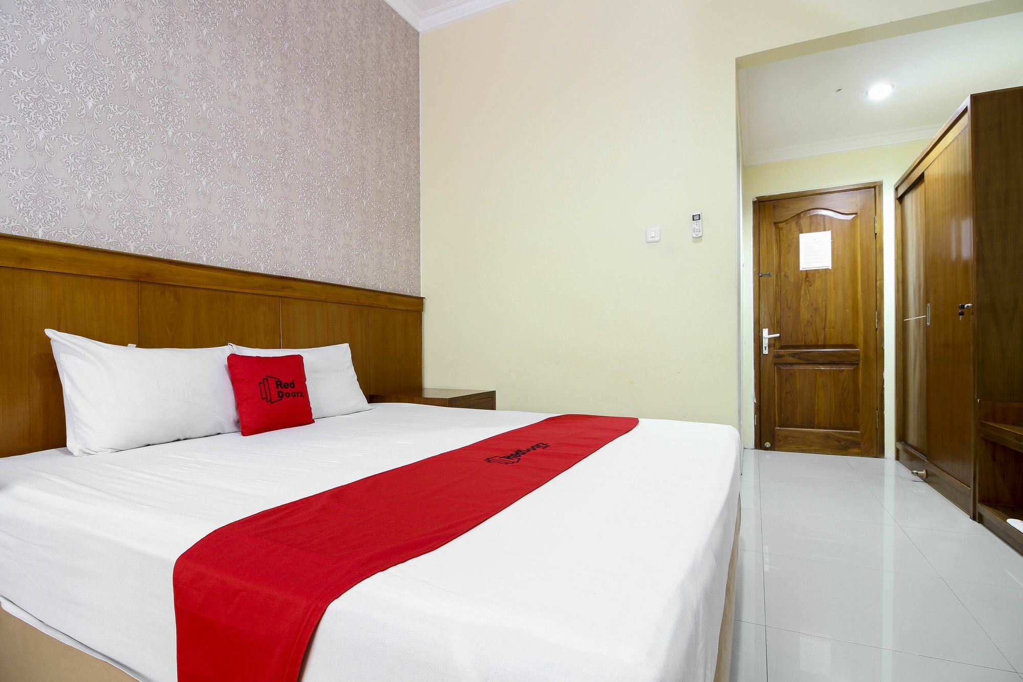 Hotel Reddoorz @ Seturan Raya 2 Maguwo Esterno foto